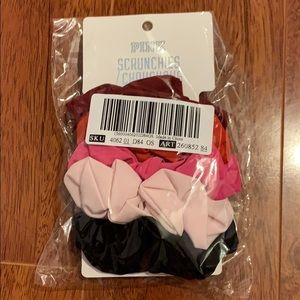 Victoria Secret PINK 5 Pack Scrunchies